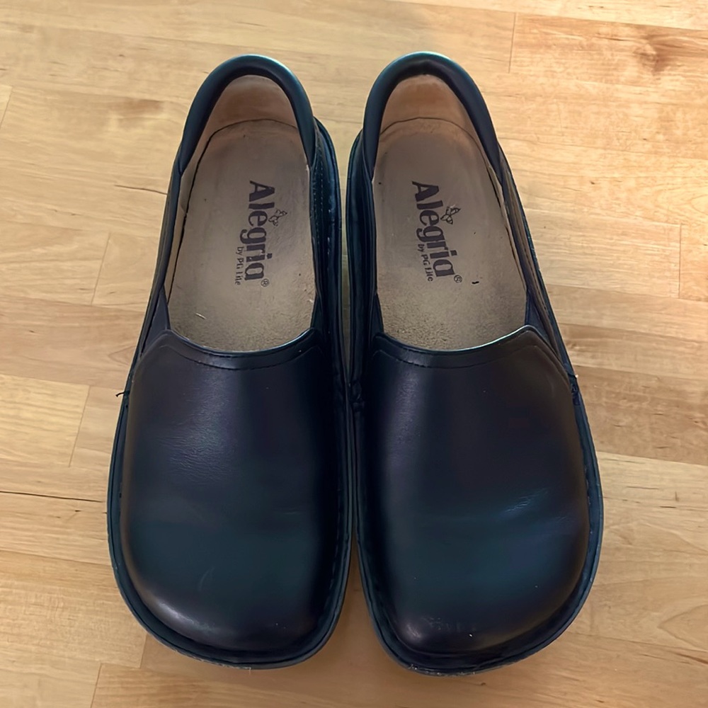 Alegria Black Shoes. Size 36